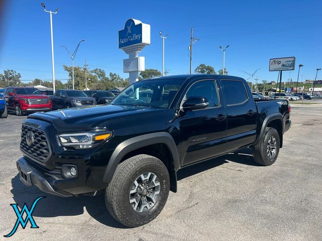 2023 Toyota Tacoma Double Cab TRD Off-Road Pickup 4D 5 ft - 23097858 - 2