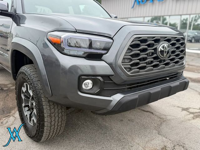 2023 Toyota Tacoma Double Cab TRD Off-Road Pickup 4D 6 ft - 23063099 - 9