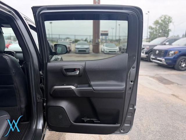 2023 Toyota Tacoma Double Cab TRD Off-Road Pickup 4D 6 ft - 23063099 - 17