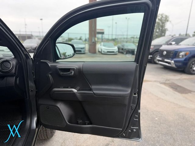 2023 Toyota Tacoma Double Cab TRD Off-Road Pickup 4D 6 ft - 23063099 - 20