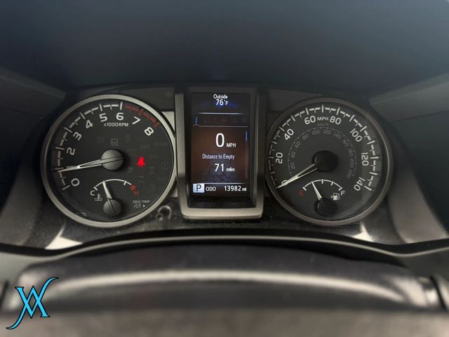 2023 Toyota Tacoma Double Cab TRD Off-Road Pickup 4D 6 ft - 23063099 - 32