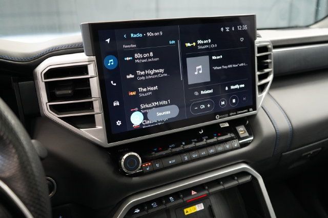 2023 Toyota Tundra Platinum - 23085273 - 24