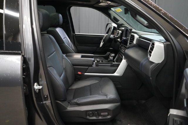 2023 Toyota Tundra Platinum - 23085273 - 45