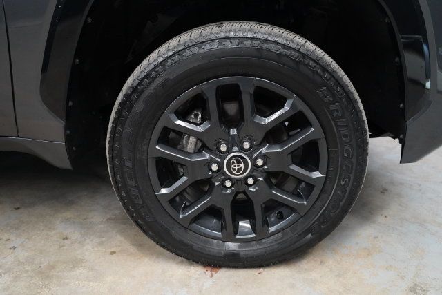2023 Toyota Tundra Platinum - 23085273 - 48