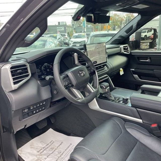 2023 Toyota Tundra Platinum - 22659764 - 24