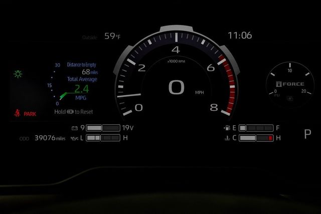 2023 Toyota Tundra 2WD 1794 - 22981425 - 30