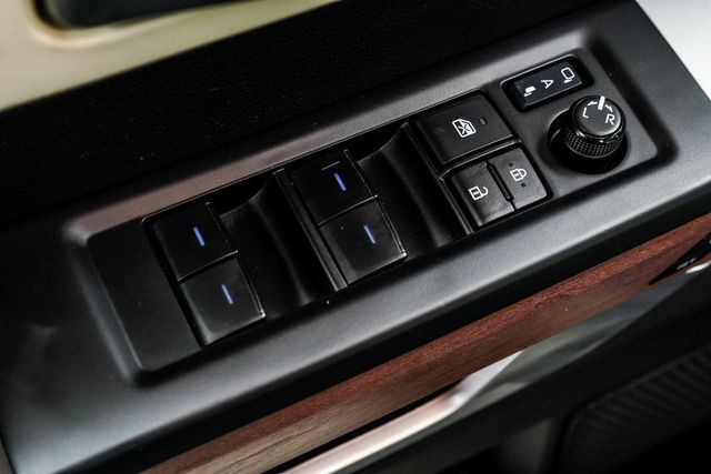 2023 Toyota Tundra 2WD 1794 - 22981425 - 43