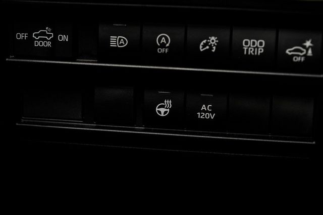 2023 Toyota Tundra 2WD 1794 - 22984550 - 40