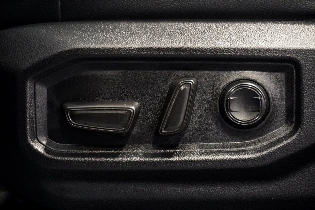 2023 Toyota Tundra SR5 photo 4
