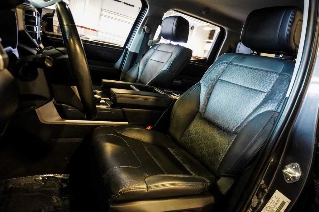 2023 Toyota Tundra SR5 photo 5