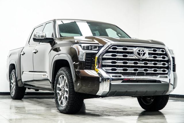 2023 Toyota Tundra 4WD 1794 - 23038601 - 3