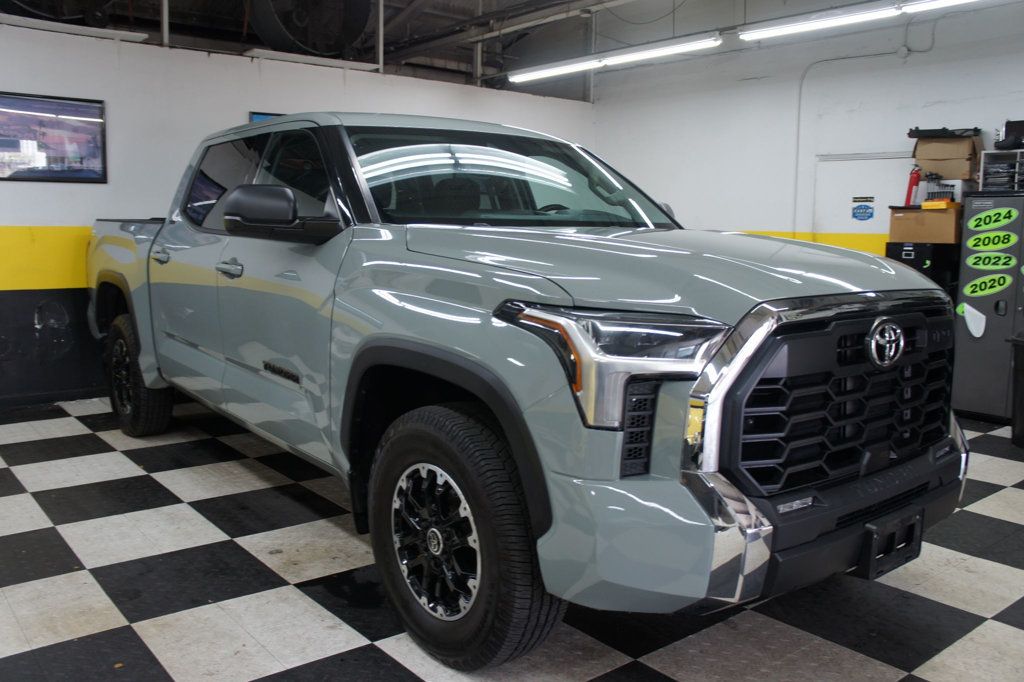 2023 Toyota Tundra 4WD 1-Owner, 4x4, Low Mileage, SR5 CrewMax 5.5" - 23032842 - 11