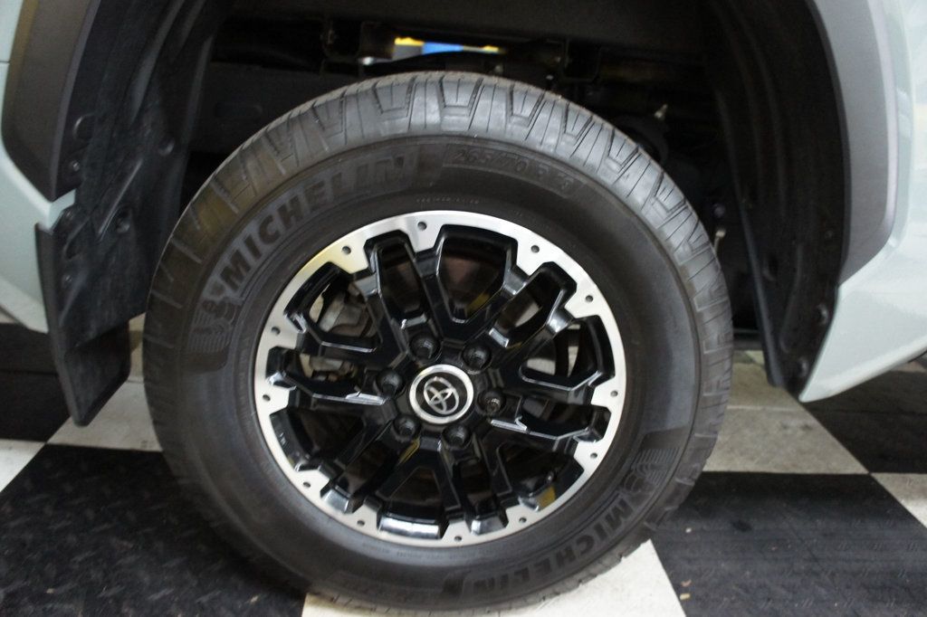 2023 Toyota Tundra 4WD 1-Owner, 4x4, Low Mileage, SR5 CrewMax 5.5" - 23032842 - 16