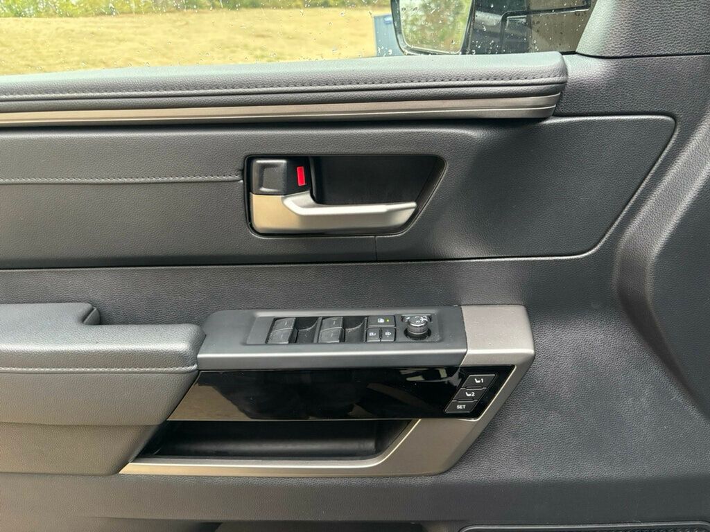 2023 Toyota Tundra 4WD 2023 TOYOTA TUNDRA LIMITED - 22955018 - 32