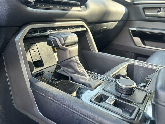 2023 Toyota Tundra 4WD 2023 Toyota Tundra Limited - 23095773 - 28