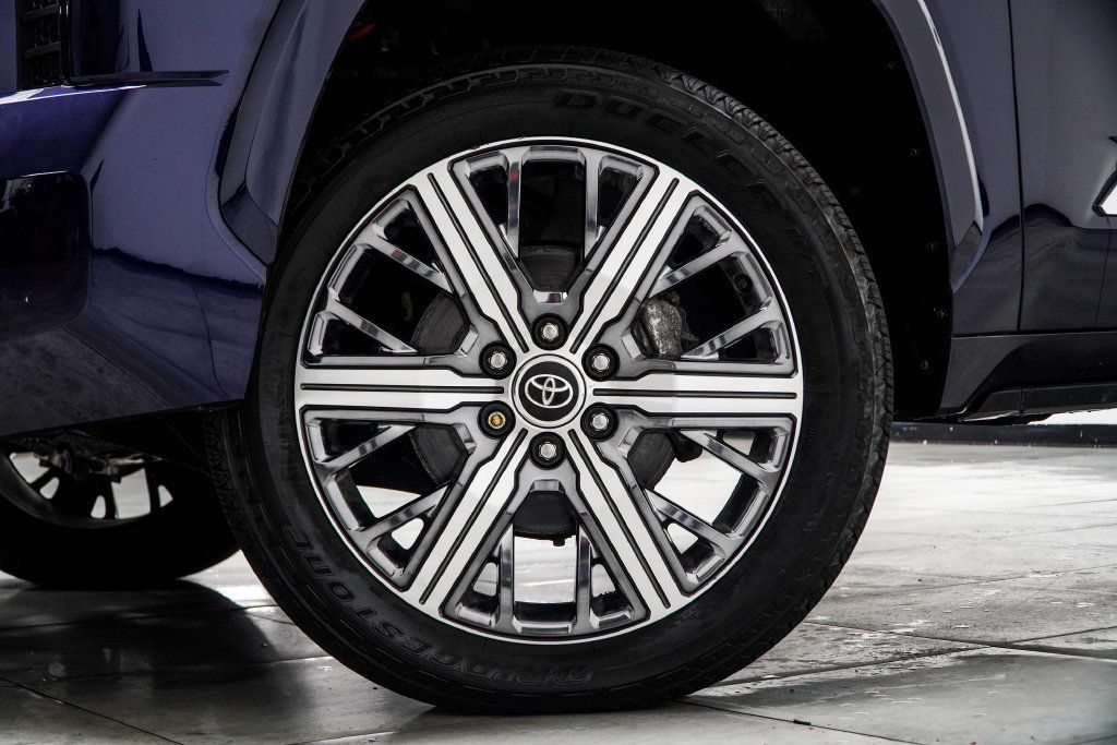 Toyota Tundra photo 6
