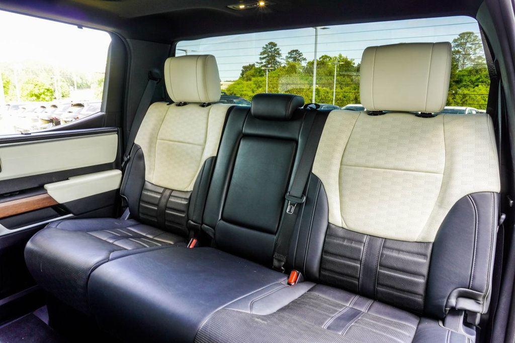 Toyota Tundra photo 38