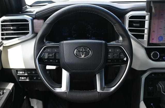 2023 Toyota Tundra 4WD Capstone Hybrid CrewMax 4X4 - 22915227 - 14