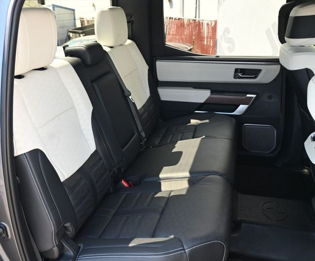 2023 Toyota Tundra 4WD Capstone Hybrid CrewMax 4X4 - 22915227 - 22