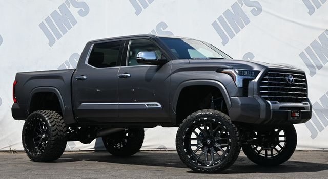 2023 Toyota Tundra 4WD Capstone Hybrid CrewMax 4X4 - 22915227 - 2