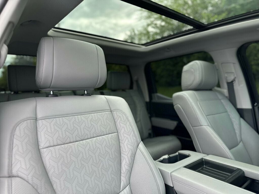 2023 Toyota Tundra Limited CrewMax photo 29
