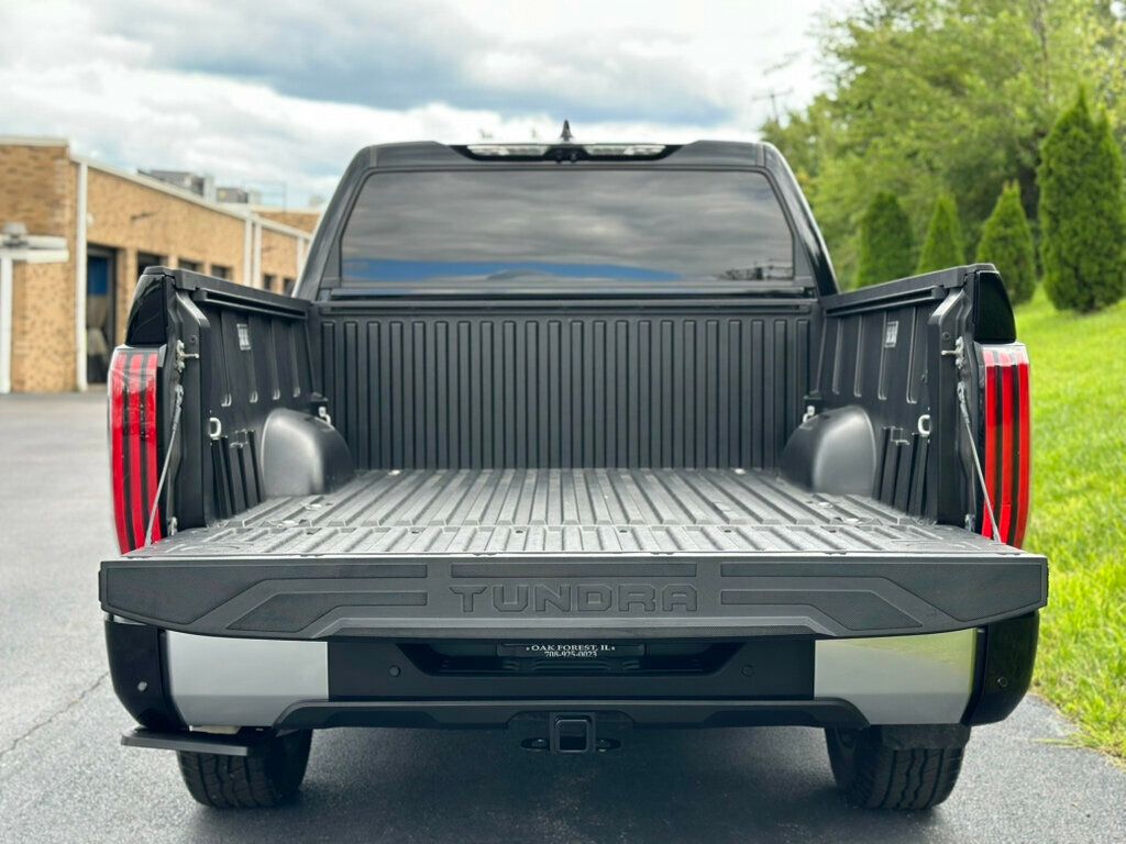 2023 Toyota Tundra Limited CrewMax photo 8