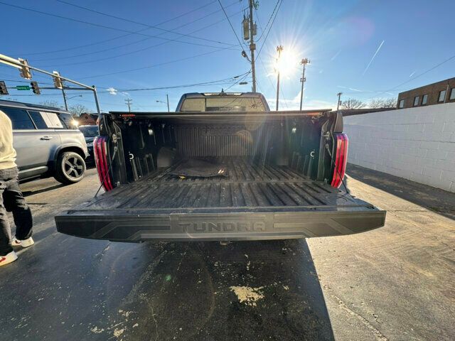 2023 Toyota Tundra 4WD LocalTrade/TRD-Pro/PanoramicRoof/BlindSpotMonitor/BackupCamera - 22733210 - 13