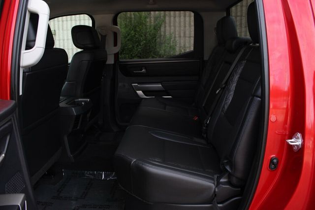 2023 Toyota Tundra 4WD ONE OWNER 4WD SR5 CREWMAX W/ TRD SPORT PKG, LEATHER, 14' SCREEN - 23047448 - 26