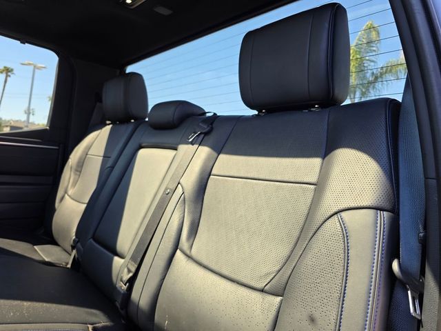 2023 Toyota Tundra 4WD Platinum - 23001030 - 11