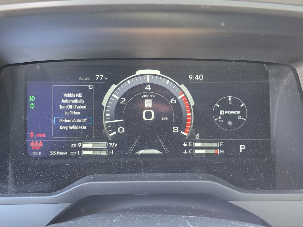 2023 Toyota Tundra 4WD Platinum - 23001030 - 19