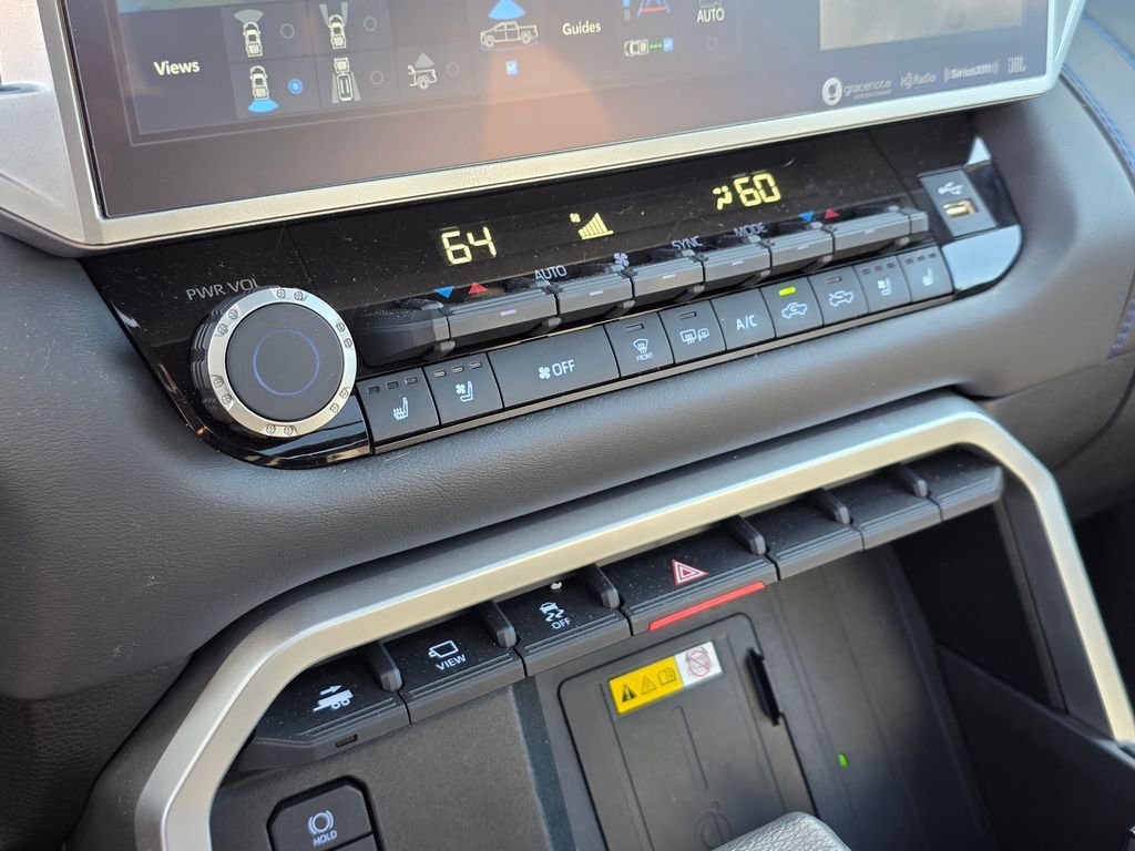 2023 Toyota Tundra 4WD Platinum - 23001030 - 22