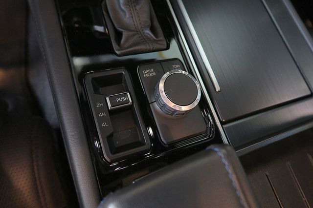 2023 Toyota Tundra 4WD Platinum CrewMax 5.5' Bed 3.5L - 23068546 - 21