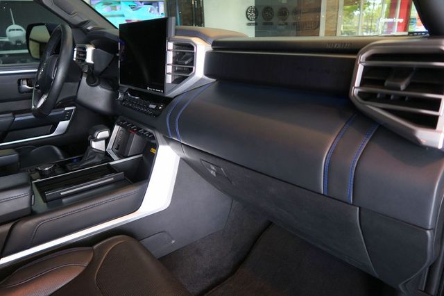 2023 Toyota Tundra 4WD Platinum CrewMax 5.5' Bed 3.5L - 23068546 - 28