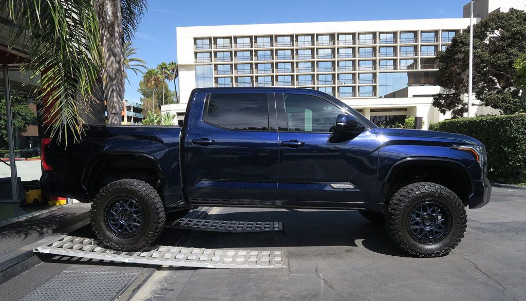 2023 Toyota Tundra 4WD Platinum CrewMax 5.5' Bed 3.5L - 23068546 - 4