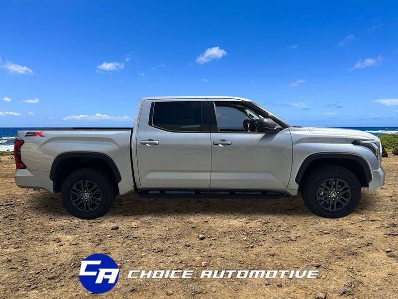 2023 Toyota Tundra 4WD SR5 - 23055172 - 8