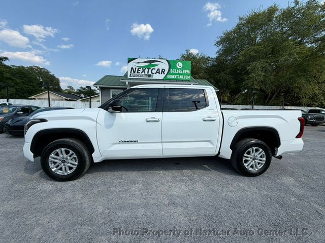 2023 Toyota Tundra 4WD SR5 - 23014574 - 1