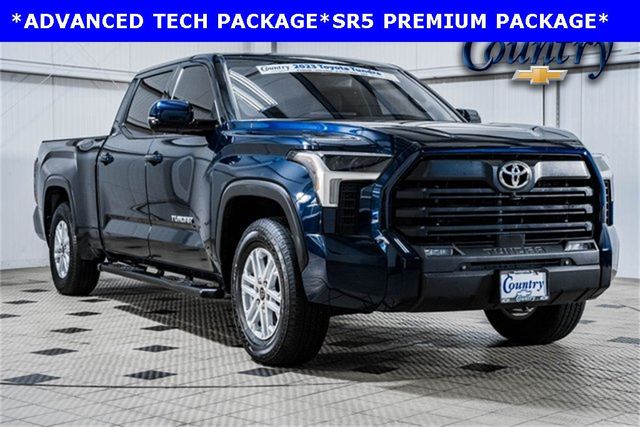 2023 Toyota Tundra 4WD SR5 - 22611025 - 0