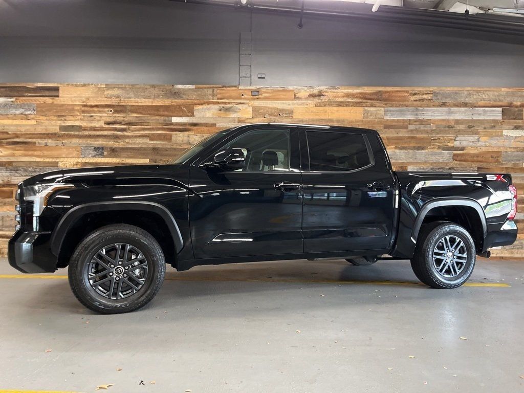 2023 Toyota Tundra 4WD SR5 - 22931752 - 4