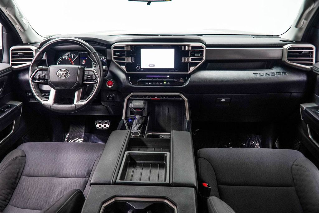 Toyota Tundra photo 5
