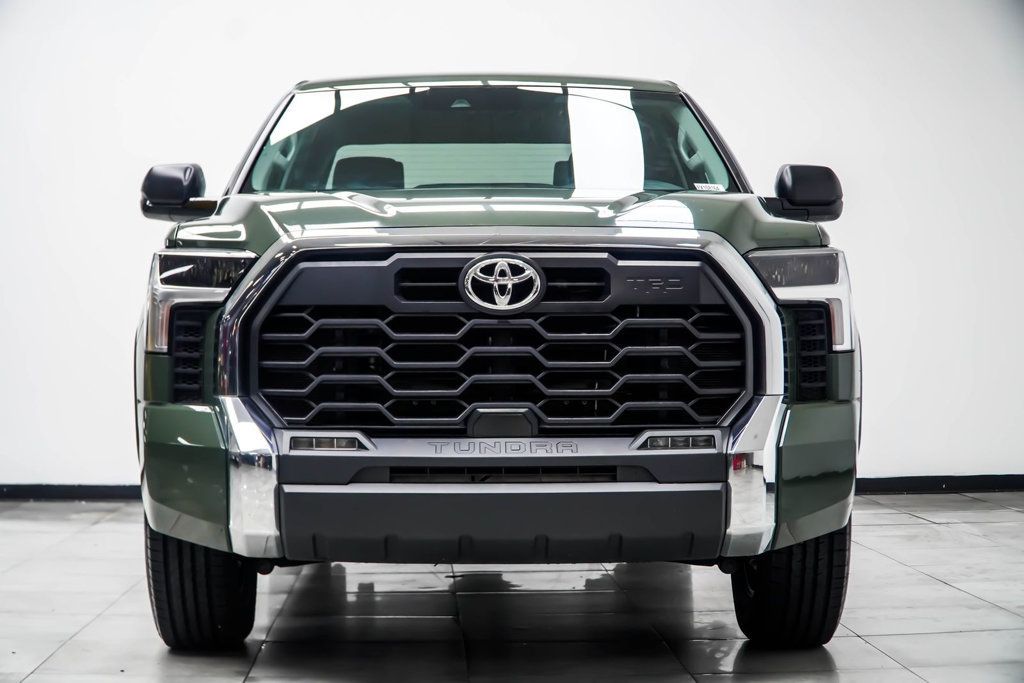 Toyota Tundra photo 8