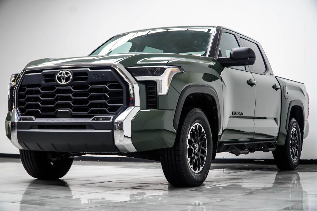 Toyota Tundra photo 9
