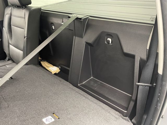 2023 Toyota Tundra 4WD SR5 - 22942116 - 36