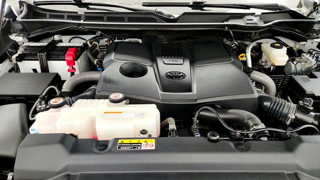 2023 Toyota Tundra 4WD SR5 CrewMax 5.5' Bed - 23092889 - 25