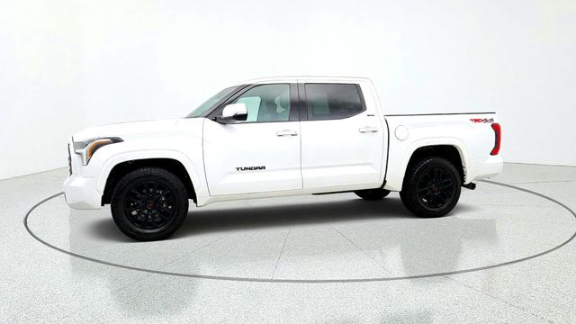2023 Toyota Tundra 4WD SR5 CrewMax 5.5' Bed - 23092889 - 7