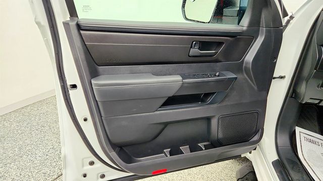 2023 Toyota Tundra 4WD SR CrewMax 5.5' Bed - 23025872 - 9