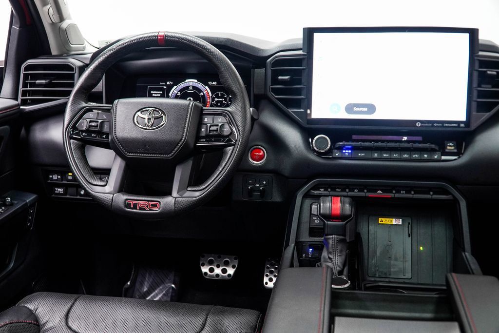 Toyota Tundra photo 17