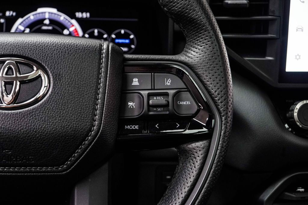Toyota Tundra photo 30