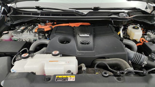 2023 Toyota Tundra 4WD TRD Pro Hybrid CrewMax 5.5' Bed w/ Running Boards & Bed Liner - 23044383 - 24