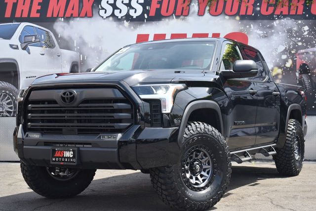 2023-used-toyota-tundra-4wd-tss-package-37-bf-goodrich-17-fuel-wheels