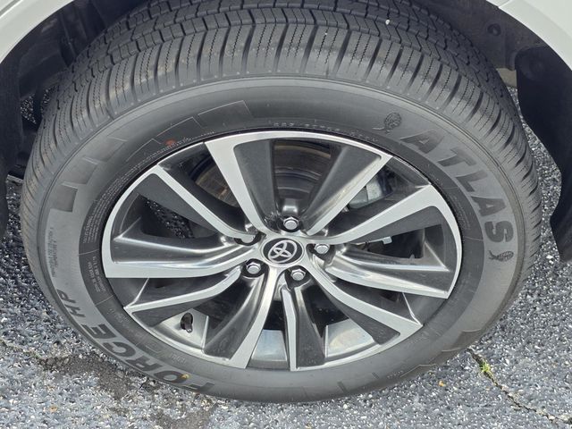 2023 Toyota Venza LE AWD - 23075997 - 29